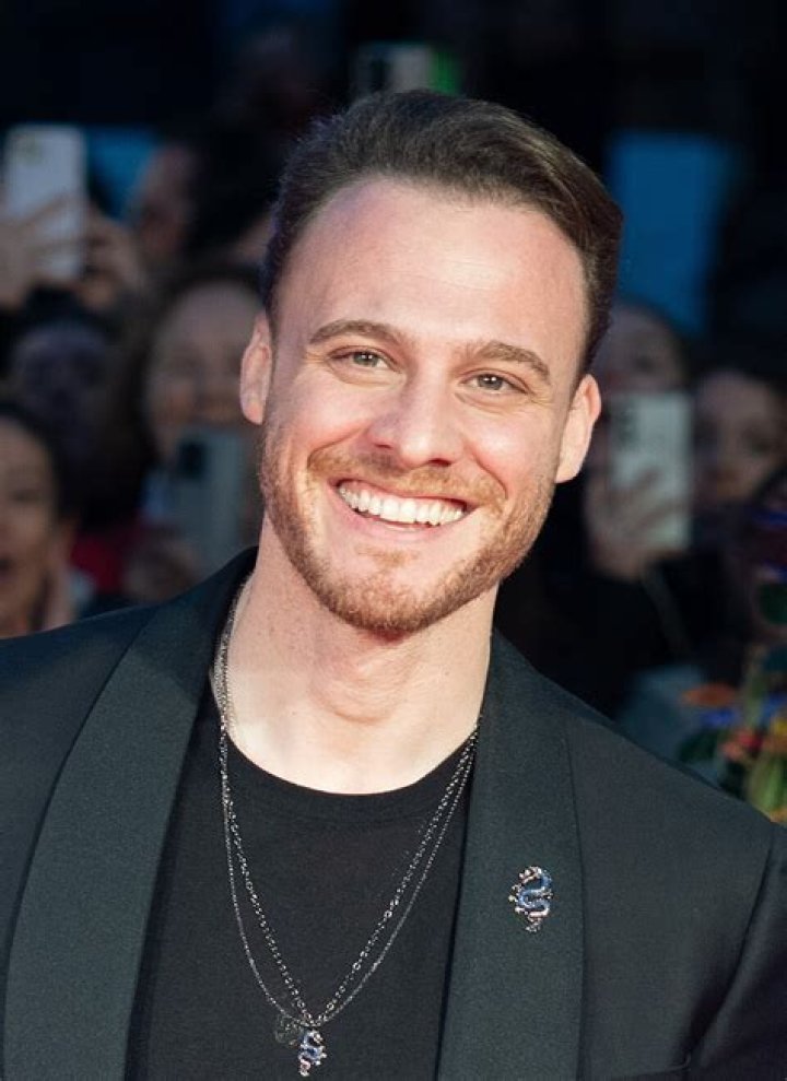 Kerem Bursin Net Worth