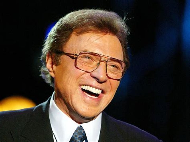 Steve Lawrence |